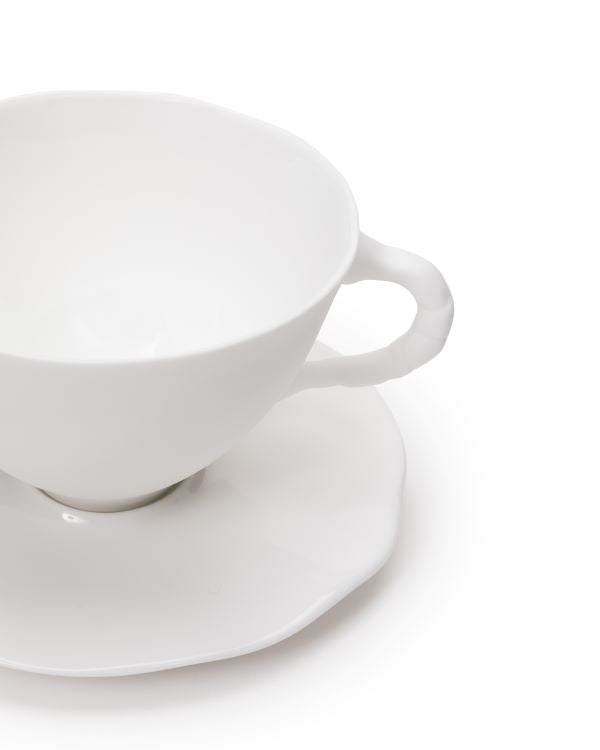 Serax Tasse + Untertasse Perfect Imperfection von Roos van de Velde D13,5xH8cm